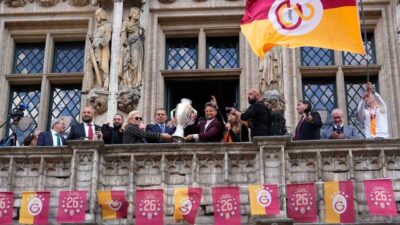 Galatasaray’ın 26. şampiyonluğu Belçika’nın başkenti Brüksel’deki etkinliklerle kutlandı. Belçika Galatasaray