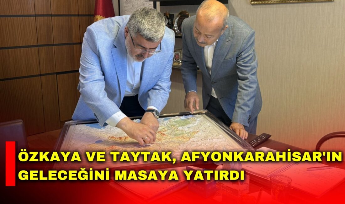 AK Parti Afyonkarahisar Milletvekili Ali Özkaya, hac ibadetini yerine getirerek