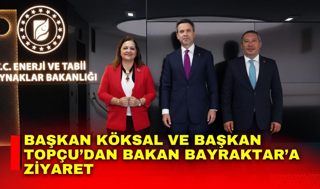 Afyonkarahisar Belediye Başkanı Burcu Köksal ile Dinar Belediye Başkanı Veysel