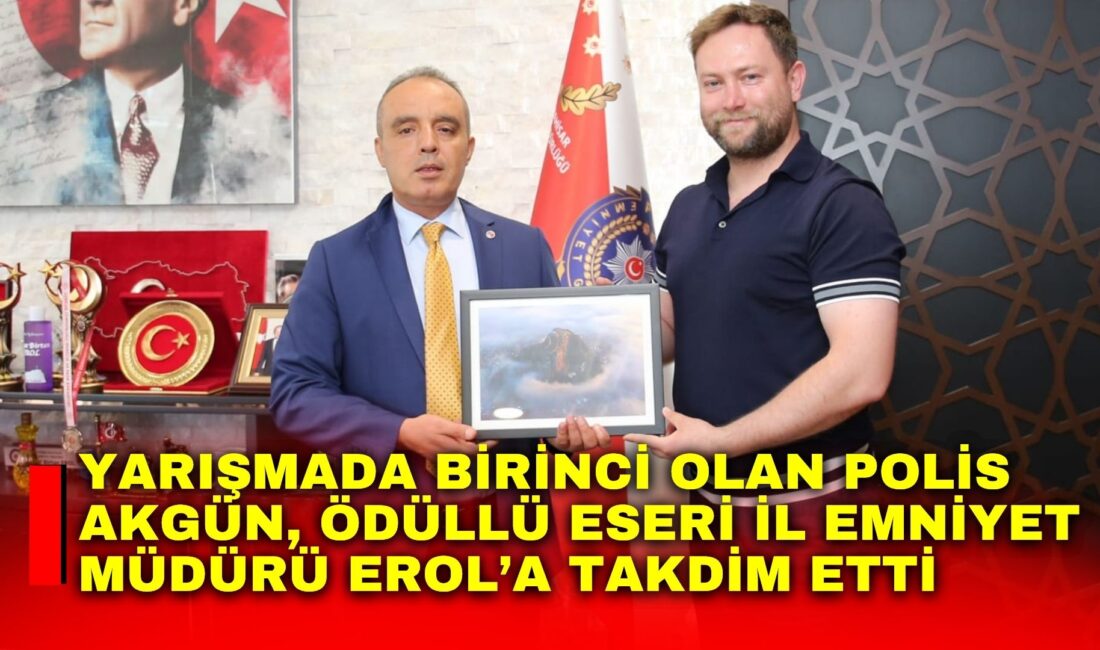 Afyonkarahisar Emniyet Müdürlüğünde görevli Polis Memuru Emrullah Akgün ‘Afyonkarahisar Kalesi’