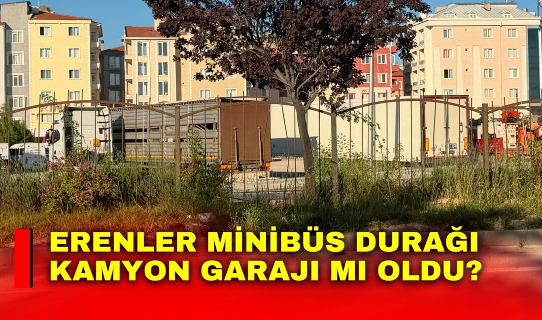 İhbar hattımıza gelen fotoğrafta, mahalle aralarındaki ağır vasıta parkı sorununun