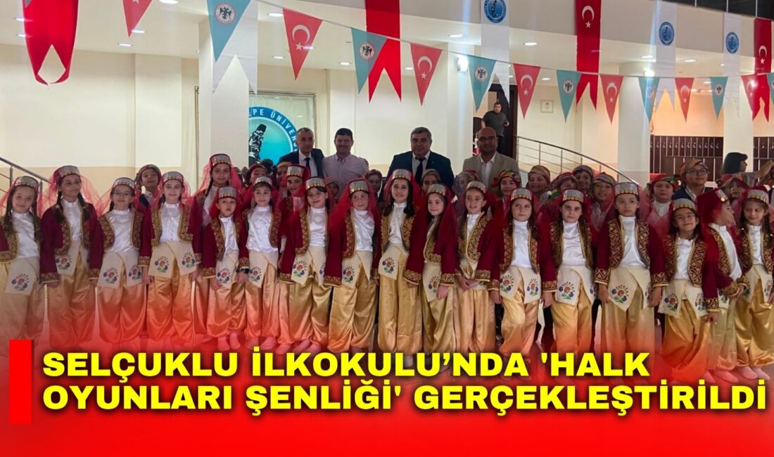 Selçuklu İlkokulu öğrencileri tarafından hazırlanan “Halk Oyunları Şenliği”, yoğun katılımla