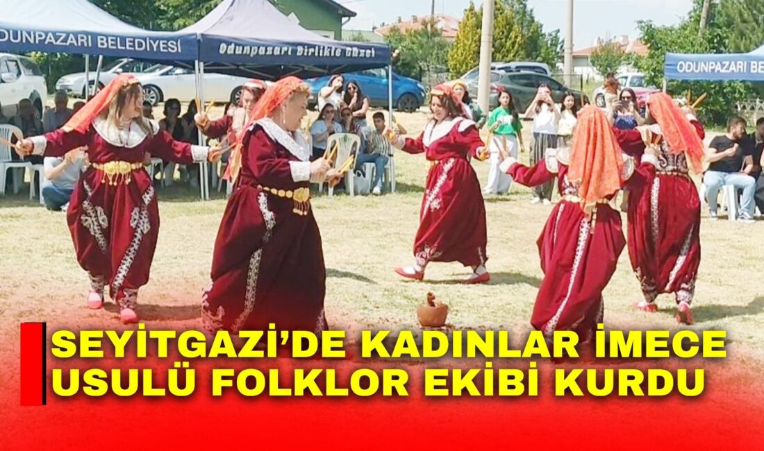 Eskişehir'in kırsal Seyitgazi ilçesine bağlı Taşlık Mahallesi'nde düzenlenen geleneksel Bahar