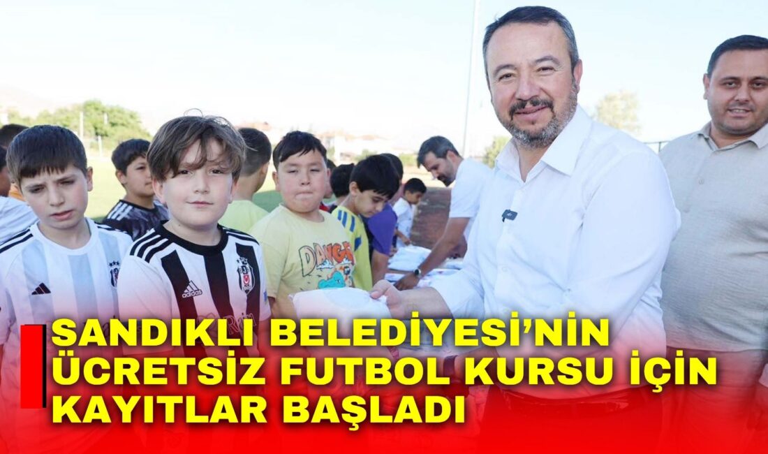 Sandıklı Belediyesi, çocukların sporla iç içe bir yaşam sürmelerini teşvik