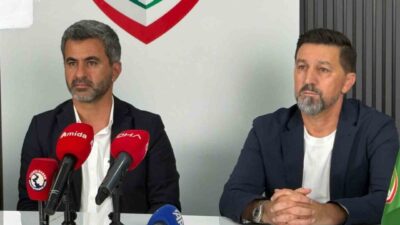 Amed Sportif Faaliyetler’de yeni teknik direktör Besnik Hasi oldu. Yeni
