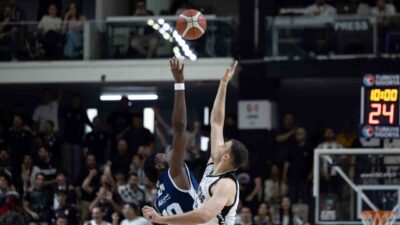 Türkiye Sigorta Basketbol Süper Ligi play-off yarı final serisi 5.