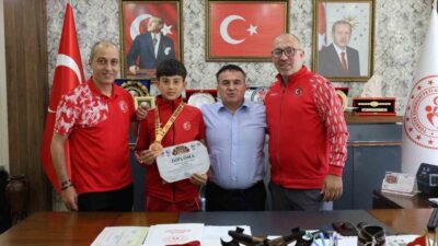 Bilecikli karate sporcusu Musab Yağız Kurnaz, Balkan üçüncüsü oldu. Balkan