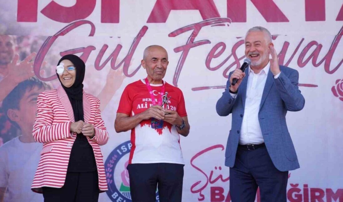 Isparta Uluslararası Gül Festivali, 7 Haziran Pazar günü gerçekleştirilen Gül