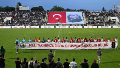 Denizli Emniyet Müdürlüğü tarafından bu yıl üçüncüsü düzenlenen “Mahallemde Maç