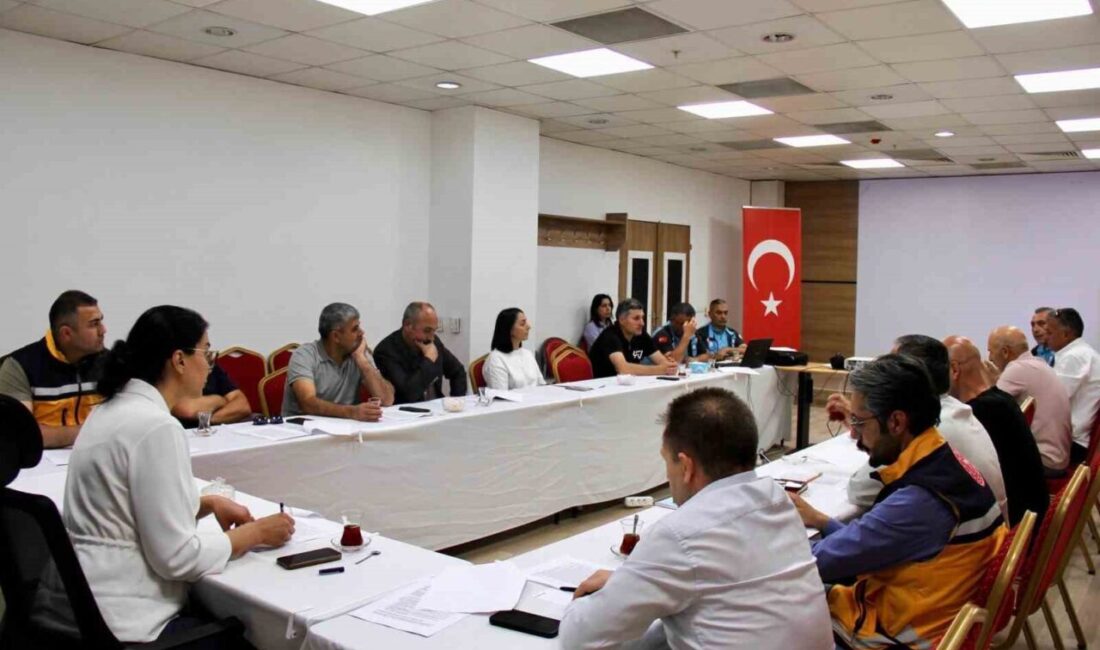 Erzincan İl Sağlık Müdürlüğünce, “Yerel Düzey Sağlık Afet Planı Masabaşı