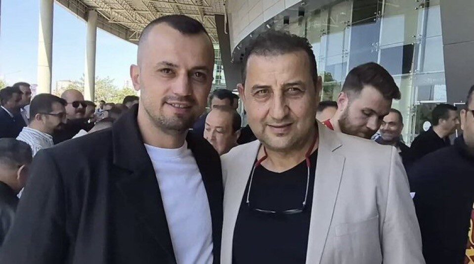 Kayserispor’da kaptanlar işbaşında Kayserispor Kulübü; eski kaptanları Seyit İçgül ve İlhan Parlak’a yeni