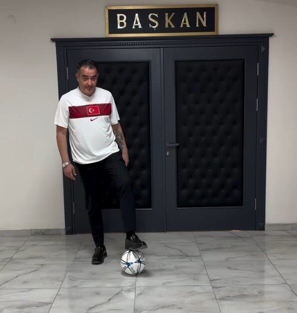 Koçarlı Belediyesi’nden milli takıma destek Dünya Kupası yolundaki A Milli Futbol Takımı’nın uluslararası arenadaki mücadelesine