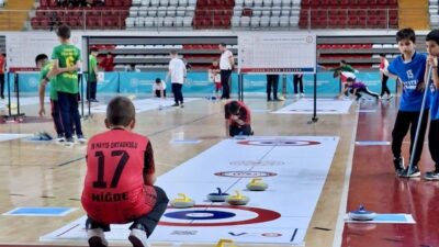 2025-2026 Okul Sporları Faaliyet Programı kapsamında Sivas’ta düzenlenen Floor Curling