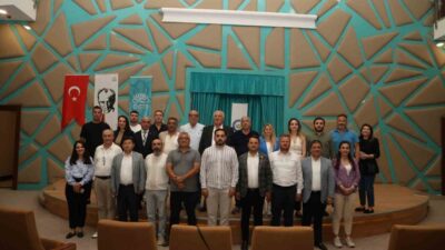 Nilüfer Belediyespor Kulübü’nde yapılan olağanüstü genel kurulunda Muharrem Or yeniden