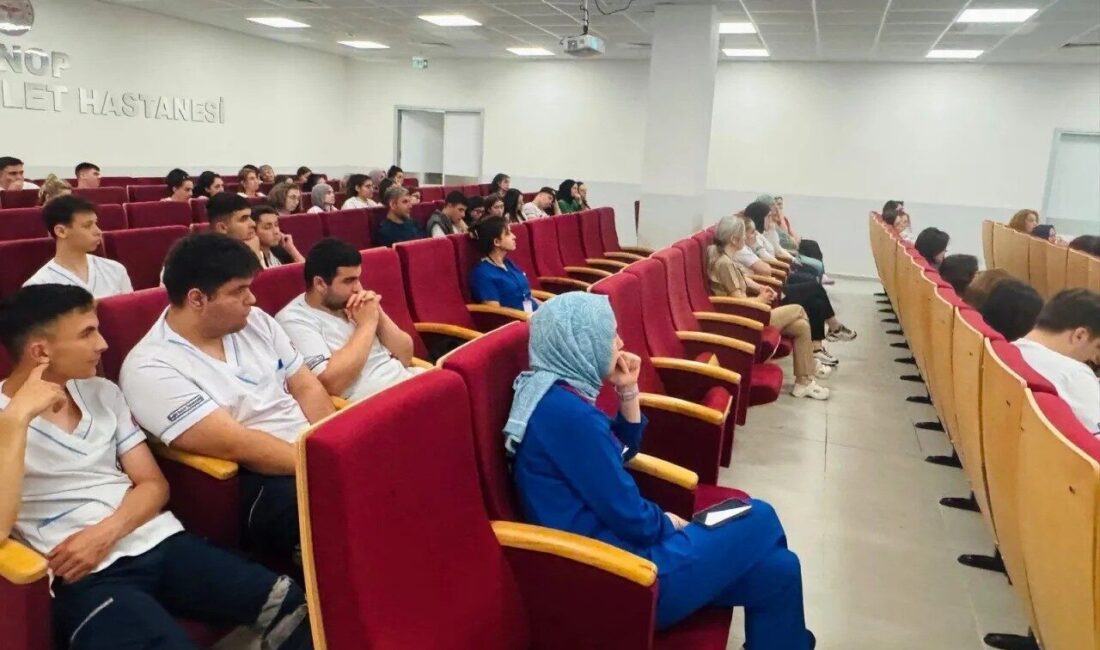 Sinop’ta sağlık bilinci için eğitim seferberliği Sinop Atatürk Devlet Hastanesi’nde, Halk Sağlığı Genel Müdürlüğü tarafından yürütülen