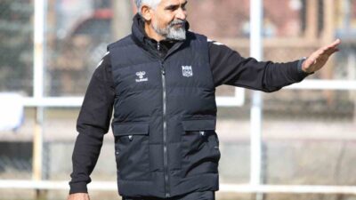 Sivasspor’da teknik direktör İsmet Taşdemir ile yollar ayrıldı. Kırmızı-beyazlı kulüp,