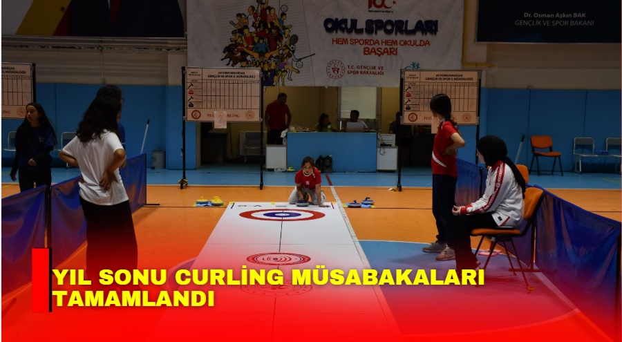 Afyonkarahisar’da Çiğiltepe Spor Salonunda düzenlenen Yıl Sonu Floor Curling Turnuvası