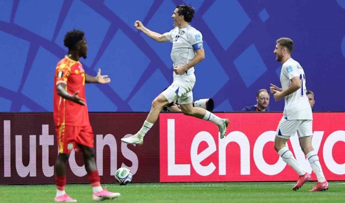 Özbek futbolcu Eldor Shomurodov’un, Demokratik Kongo Cumhuriyeti’ne attığı gol, FIFA