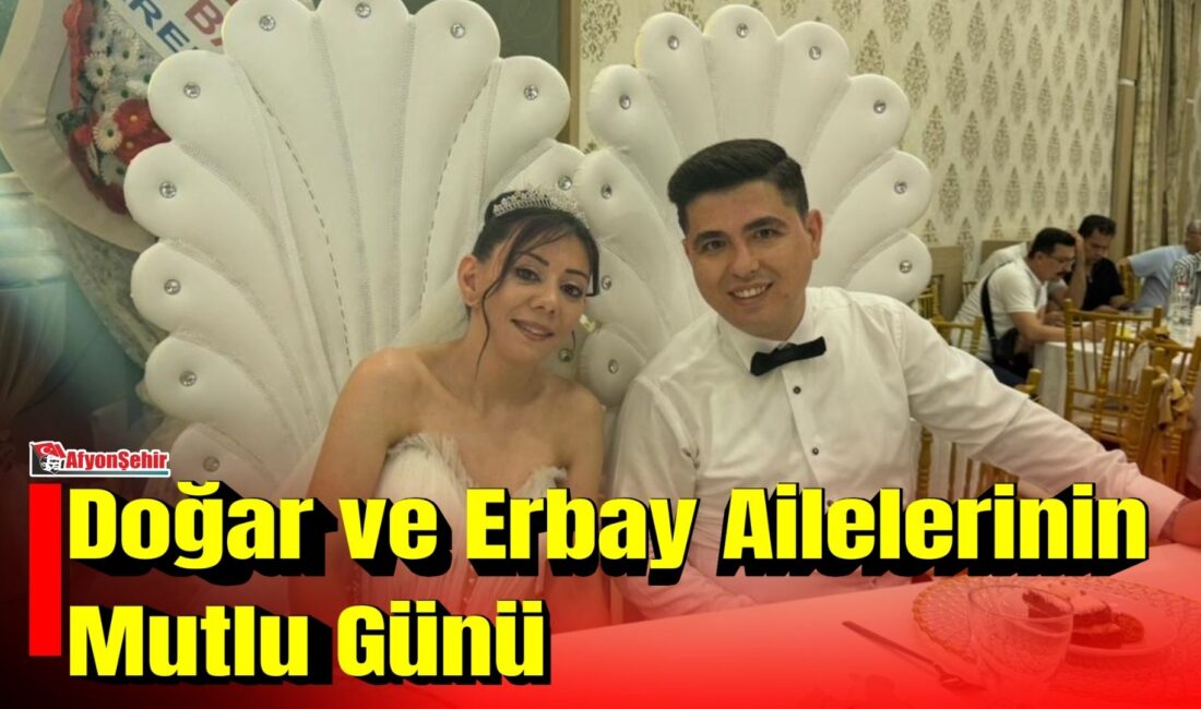 Doğar ve Erbay Ailelerinin Mutlu Günü Doğar ve Erbay aileleri, çocuklarının mutluluğuna ortak olmanın sevincini yaşadı.