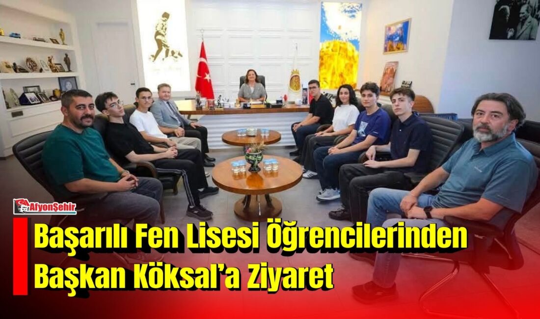 Süleyman Demirel Fen Lisesi öğrencileri, Afyonkarahisar Belediye Başkanı Burcu Köksal’ı