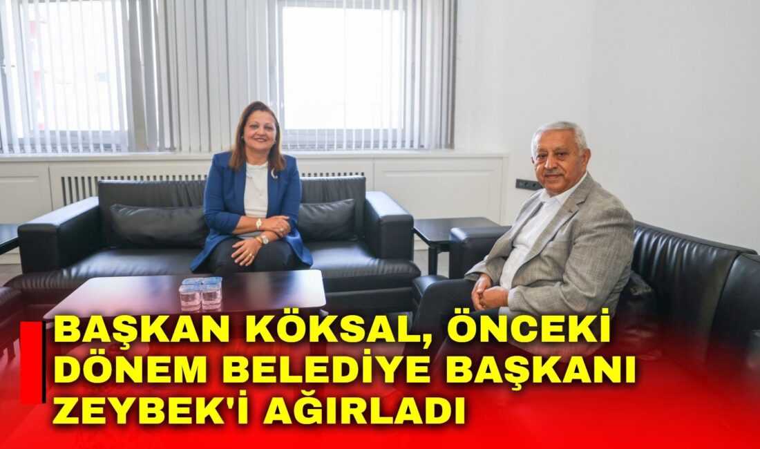 Afyonkarahisar Belediye Başkanı Burcu Köksal, önceki dönem Afyonkarahisar Belediye Başkanı