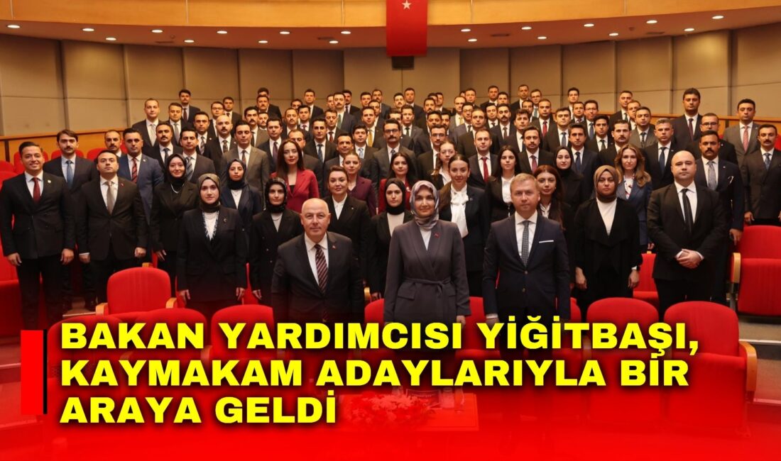 İçişleri Bakan Yardımcısı ve Afyonkarahisar eski Valisi Doç. Dr. Kübra