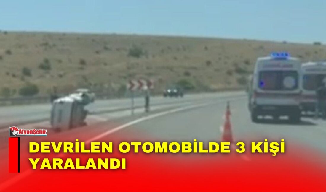 Afyonkarahisar’da meydana gelen trafik kazasında kontrolden çıkan otomobilin refüje devrilmesi