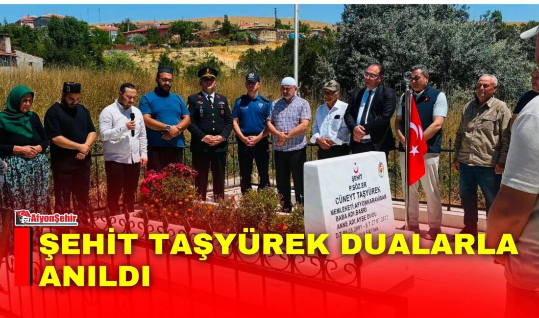 Çobanlar Kaymakamı Ali Arıkan, Çobanlar Belediye Başkanı Ali Altuntaş ve