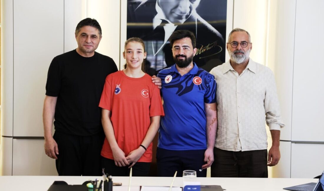 Aliağalı taekwondocu Meve Nisa Mızrak, Batumi Open 2026 Uluslararası Taekwondo
