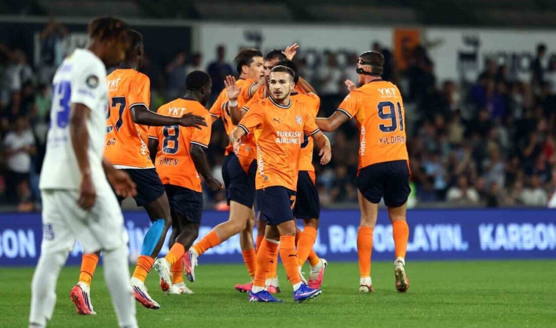 İstanbul Başakşehir’in yeni transferleri Michal Karbownik ile Emin Bayram, UEFA