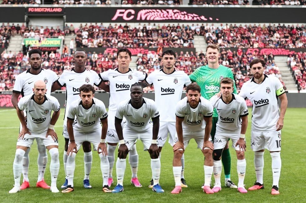 Beşiktaş 3. eleme turunda Hradec Kralove ile karşılaşacak Beşiktaş, UEFA Avrupa Ligi 3. eleme turunda Çekya temsilcisi Hradec