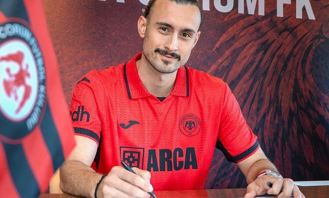 Çorum FK, ön libero oyuncusu Hasan Emre Yeşilyurt’u transfer etti.