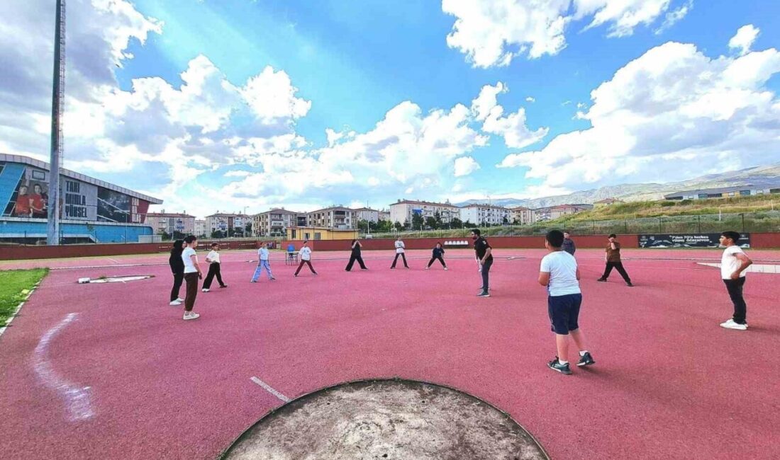 Erzincan Gençlik ve Spor İl Müdürlüğü tarafından düzenlenen GSB Yaz