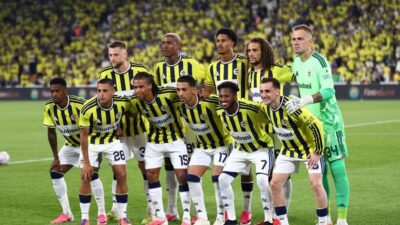Fenerbahçe, UEFA Şampiyonlar Ligi 2. eleme turunda evinde 1-0 kazandığı