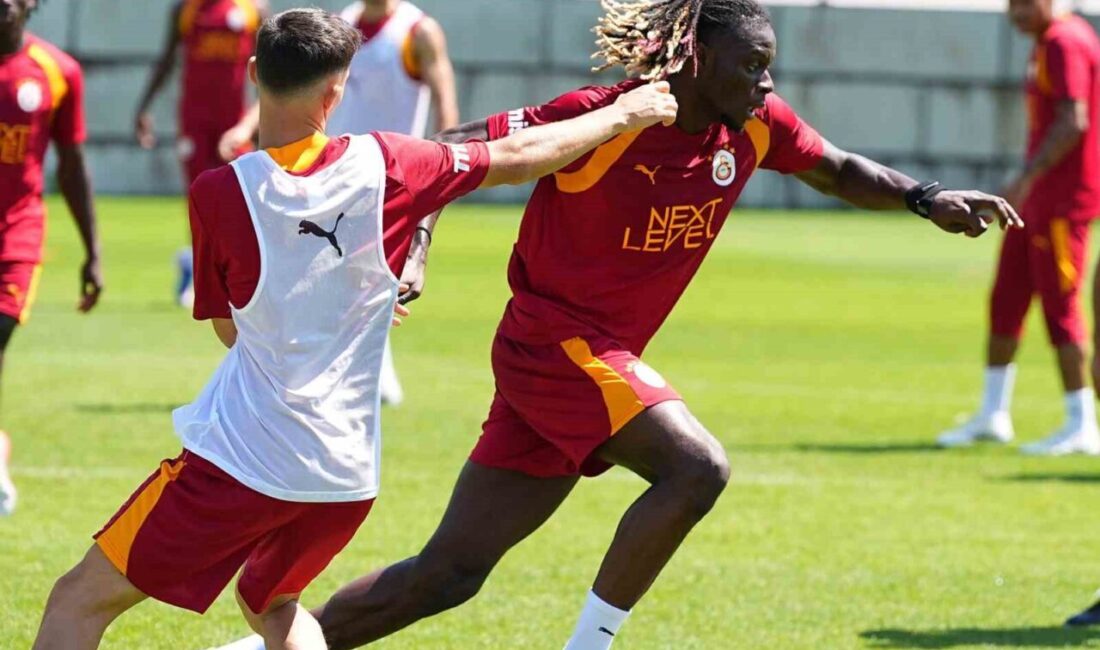 Galatasaray, yeni sezon hazırlıklarını Avusturya’da yaptığı antrenmanla sürdürdü. Dinamik ısınmayla