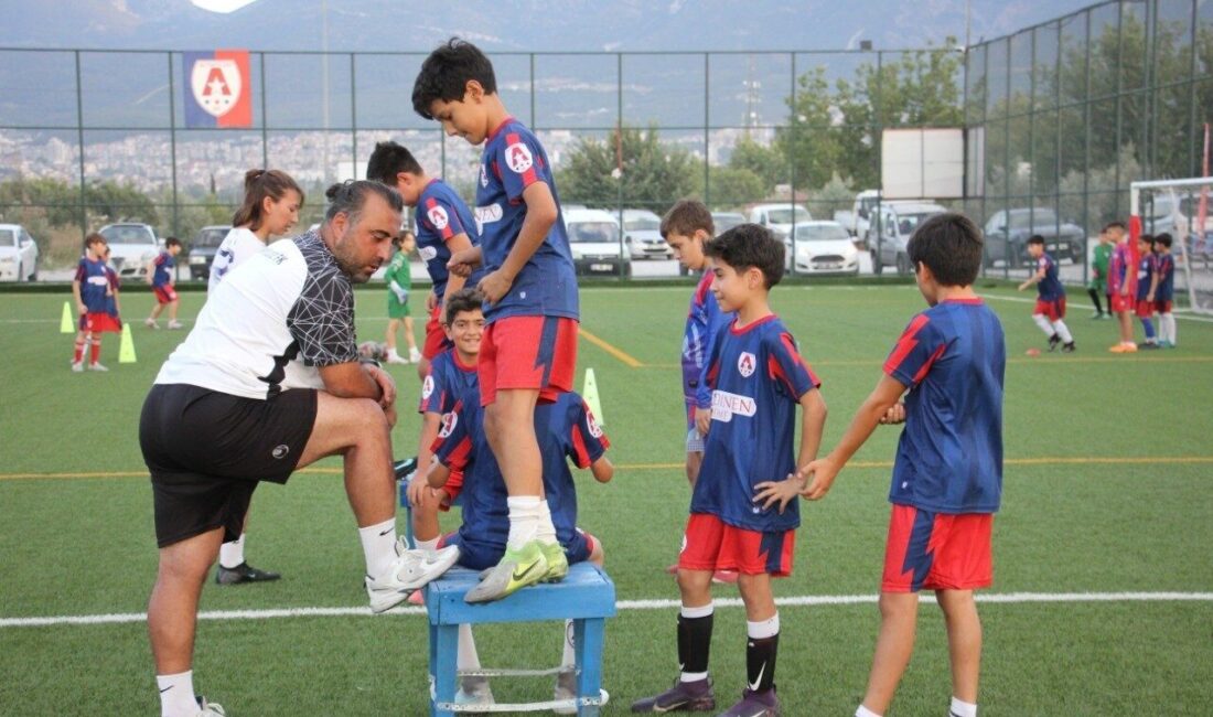 Denizli’de faaliyet gösteren Futbol Kulüpleri arasında alt yapıya verdiği önem