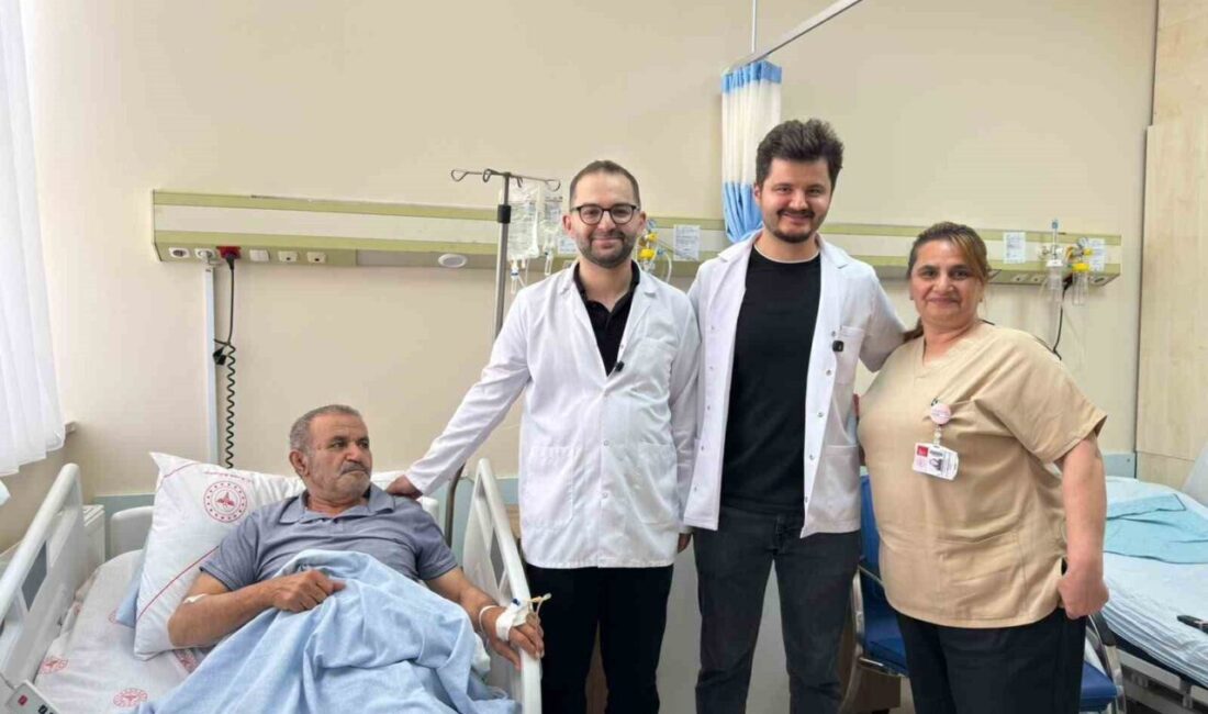 Hakkari Devlet Hastanesi’nde böbreğinde tümör tespit edilen bir hasta, üroloji