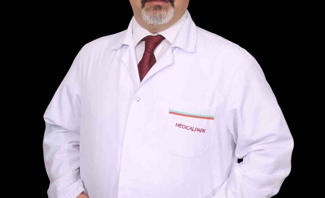 Bel fıtığı nedeniyle ameliyat olmaktan çekinen birçok hastanın tedaviyi geciktirdiğini