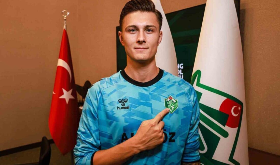 Trendyol 1. Lig ekiplerinden Iğdır FK, kaleci Eren Karataş’ı kadrosuna