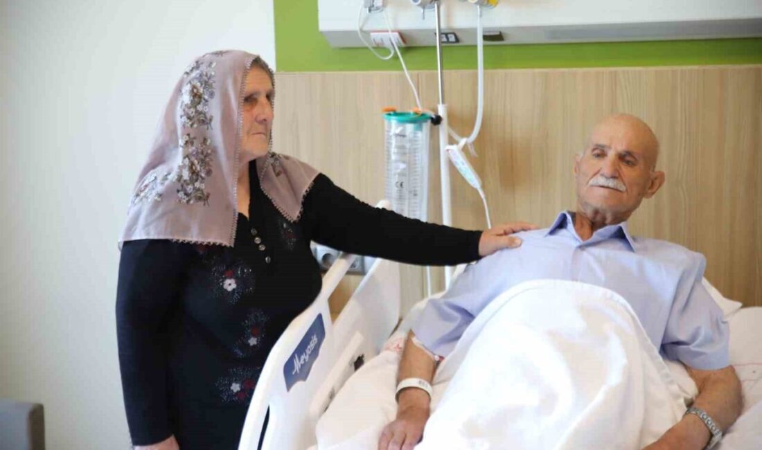 Karaciğerinde 13 santimetrelik tümör tespit edilen 77 yaşındaki emekli ambulans