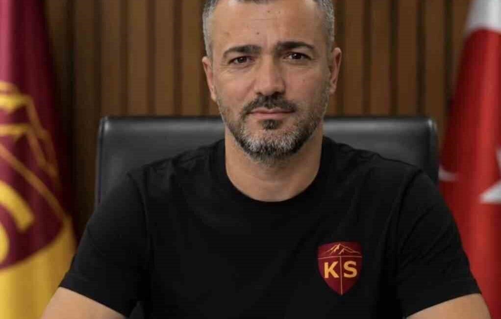 Kayseri Kadın FK takımının yeni antrenörü Enes Karakaya oldu. Türkiye