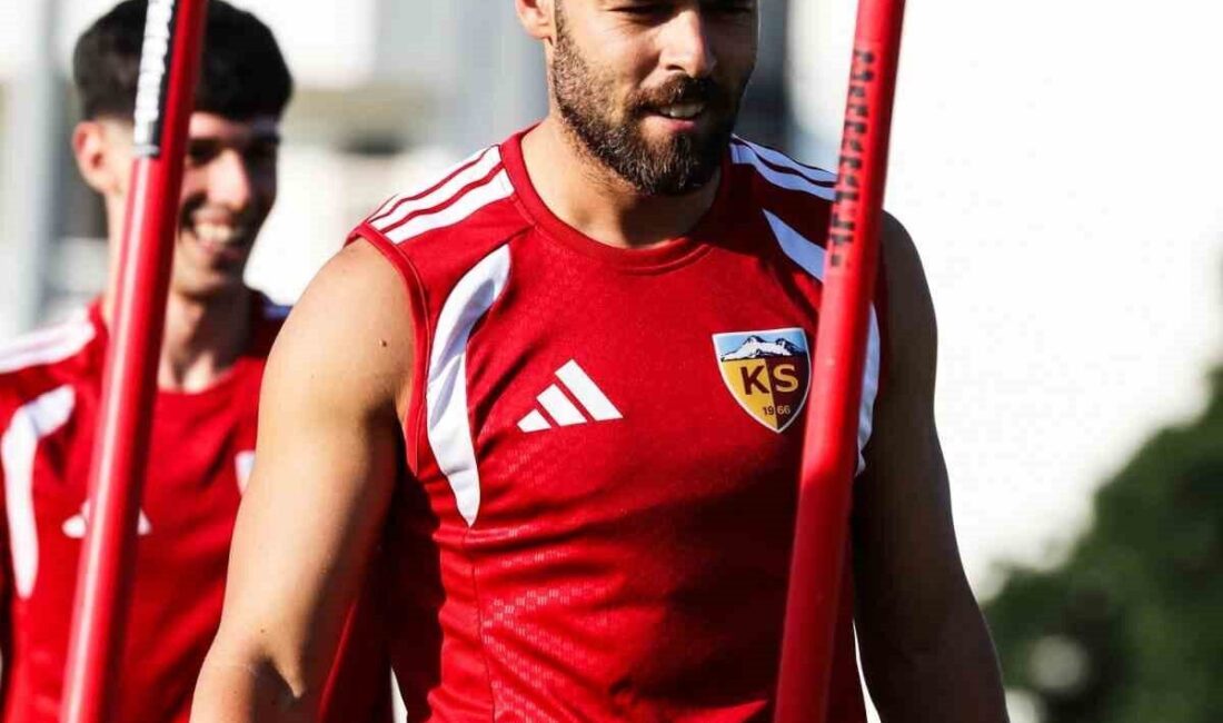 Kayserispor, üç yabancı oyuncusu Cardoso, Onugkha ve Bennaser ile ilgili