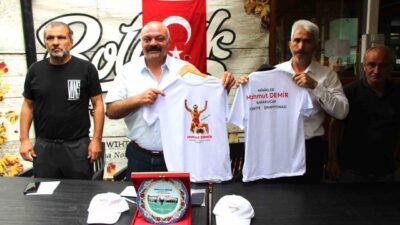 Mahmut Demir Karakucak Güreşleri Minikler Türkiye Şampiyonası Amasya’da yapılacak. Şampiyona