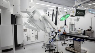 Manisa Celal Bayar Üniversitesi Hafsa Sultan Hastanesi’nde yaklaşık 2 ay