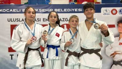 Kocaeli’de 18 ülkeden bin 500 sporcunun katılımıyla düzenlenen Emre Yazgan