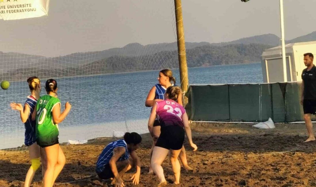 Muğla’nın Köyceğiz ilçesinde Türkiye Üniversiteler Arası 29. Yaşar Sevim Plaj