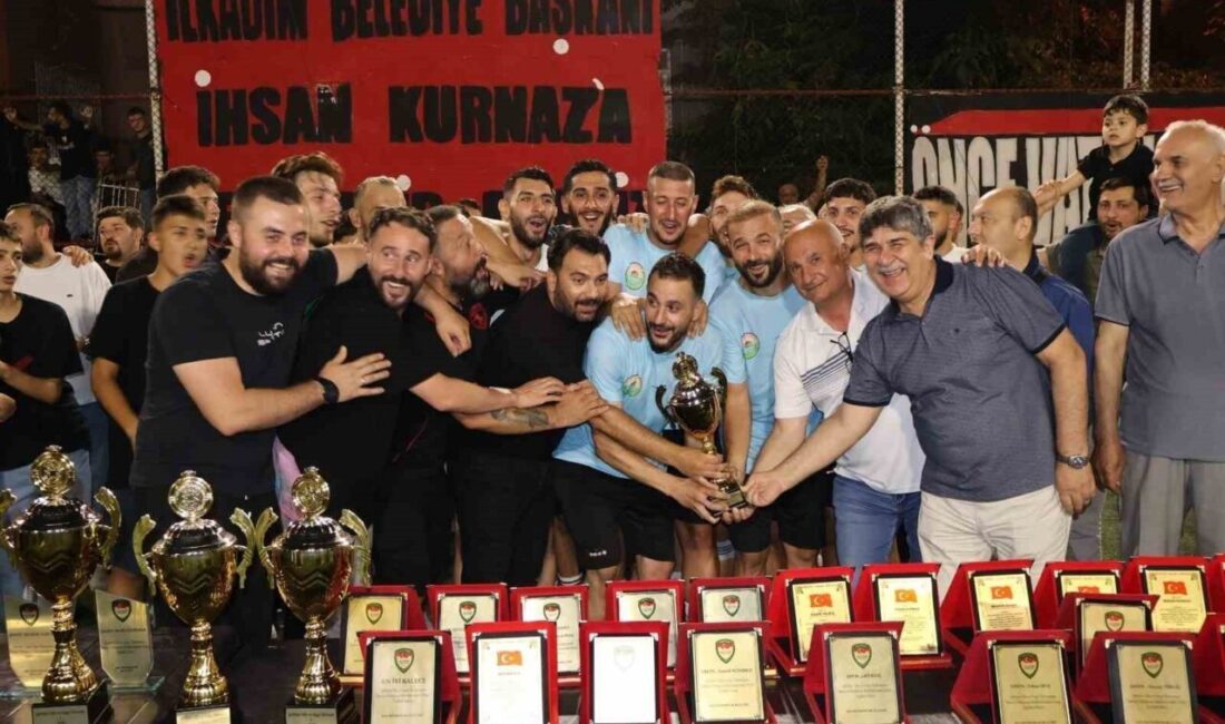 SAMSUN (İHA) – Samsun’da düzenlenen ve 64 takımın mücadele ettiği