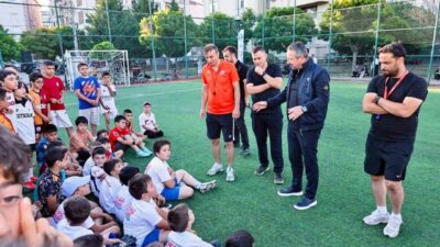 Afyonkarahisar’ın Sandıklı ilçesinde geleneksel hale getirilen Sokak Futbol Turnuvası’nın 8’incisi