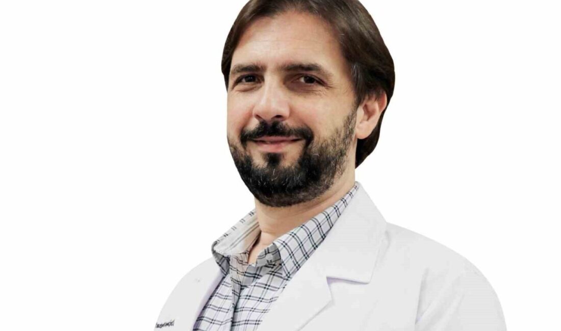’Sıcak havalarda kalbin yükü artıyor’ Kardiyoloji Uzmanı Doç. Dr. Oğuzhan Yücel, yaz aylarında artan sıcaklıkların