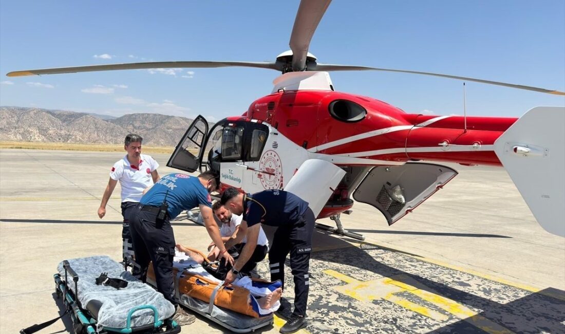 Şırnak’ta trafik kazasında yaralanan şahıs, ambulans helikopterle Şanlıurfa Harran Üniversitesi